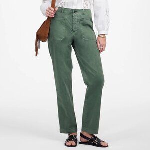 Madewell Utility Pant in Garment-Dyed Green Twill (Size Petite 0)